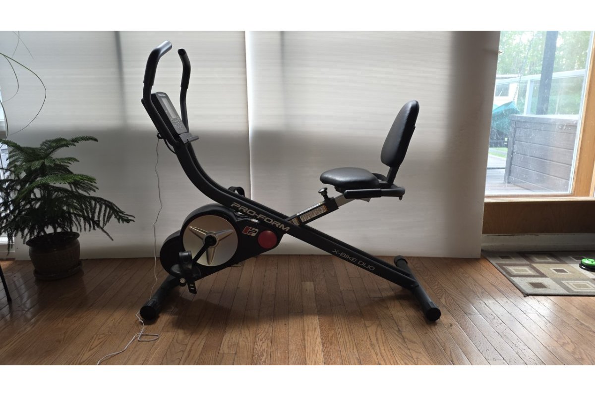 Stationary Bike by PERFORM