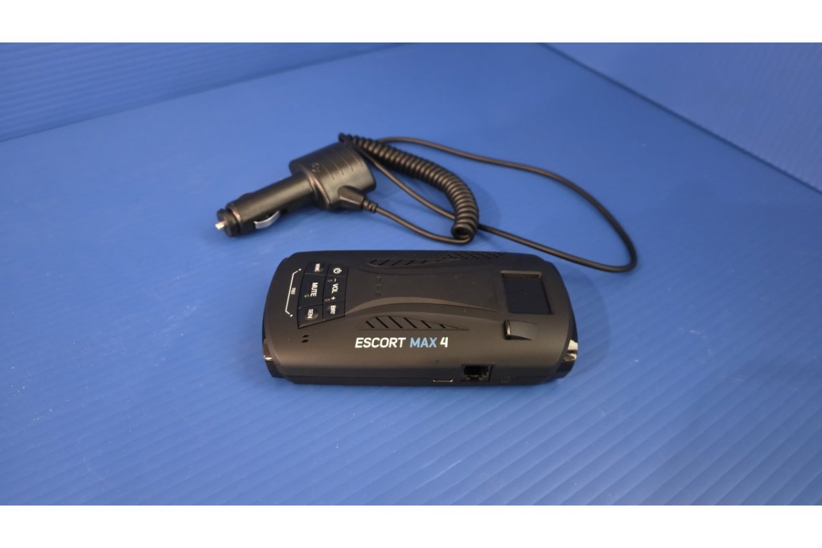 Radar Dectoror by Escort - 2024 model