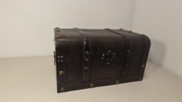 Decorative storage container