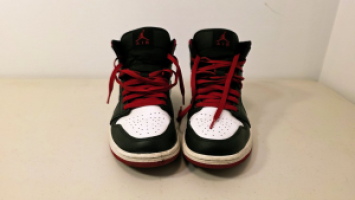 Nike Air Jordan 1 high top red